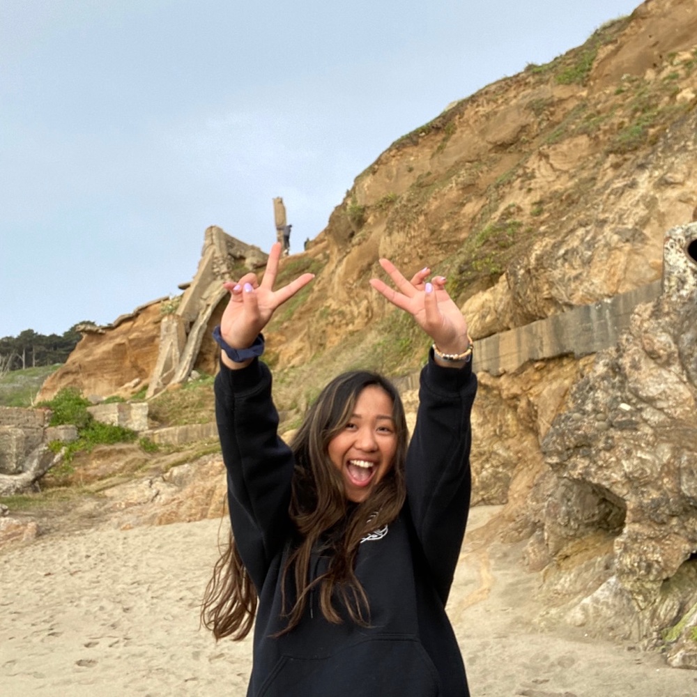 Meet your Posher, Izzy